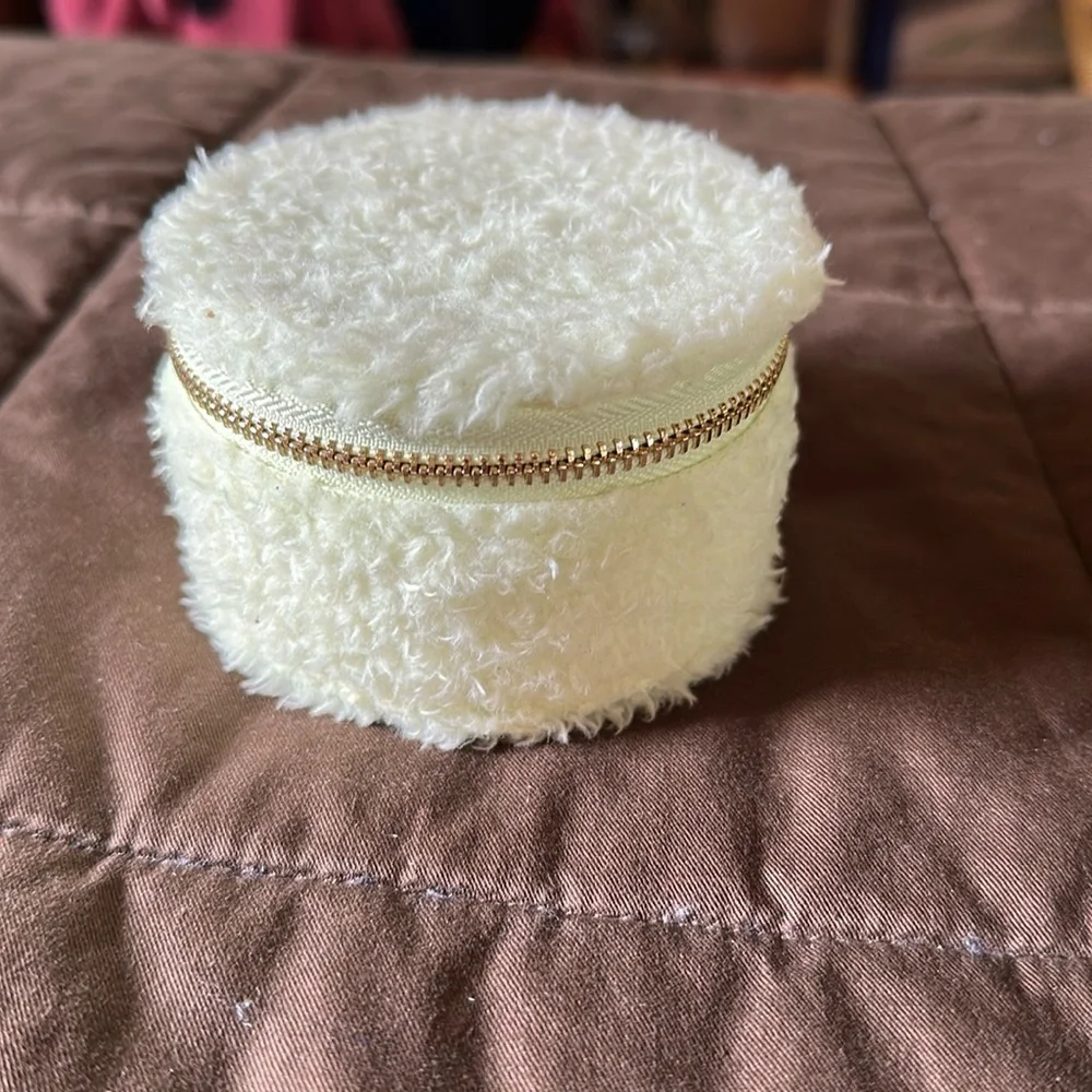 Small Travel Jewelry Organizer